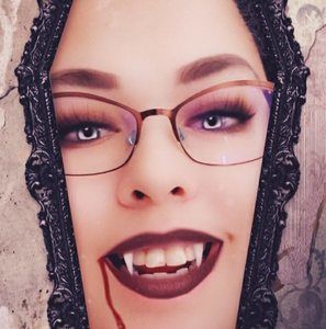 Meet your Posher, Onica